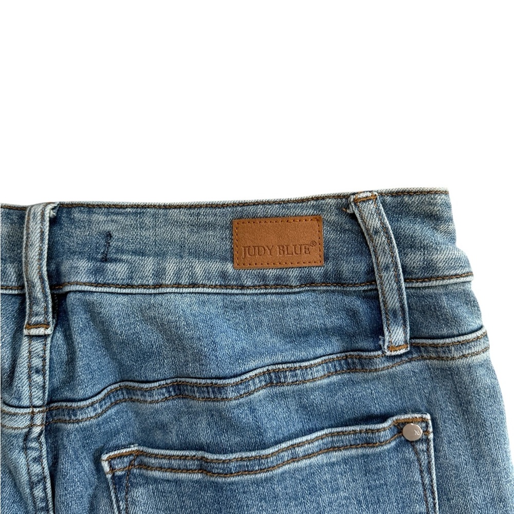Judy Blue Boyfriend Fit High Waist Cuff Patch Size 14W - Picture 8 of 10